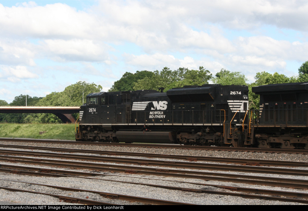 NS 2674